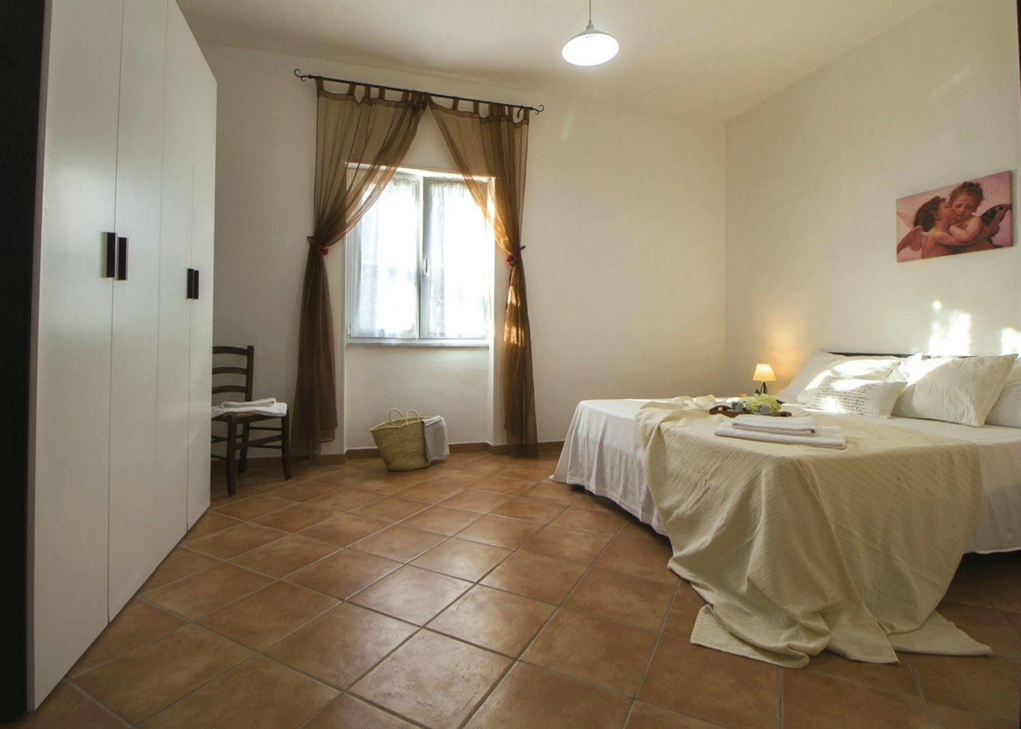 Casa Vacanze Cau - Viale Europa Alghero Exterior photo